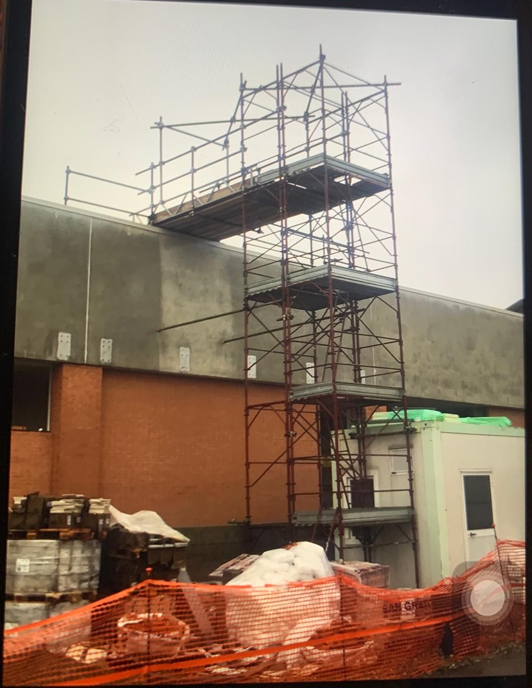 Ponteggio industriale installato da Novi Ponteggi ad Alessandria